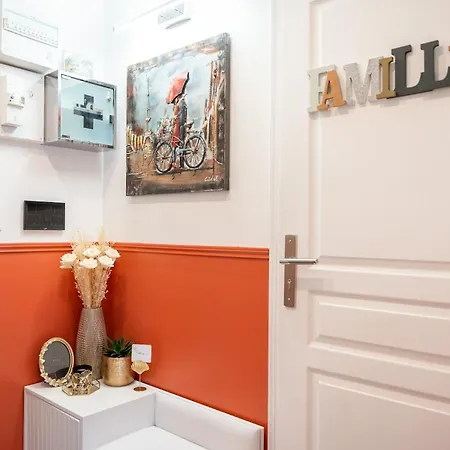 Chic Parisian - Air-con 1-bed *